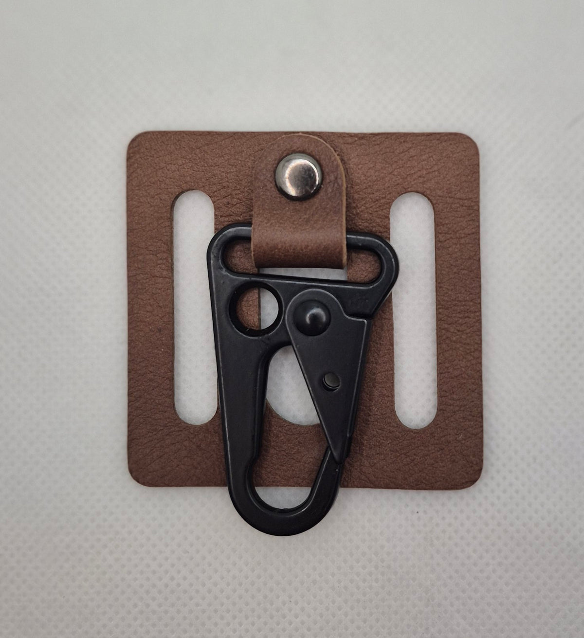 Support de ceinture avec mousqueton en cuir