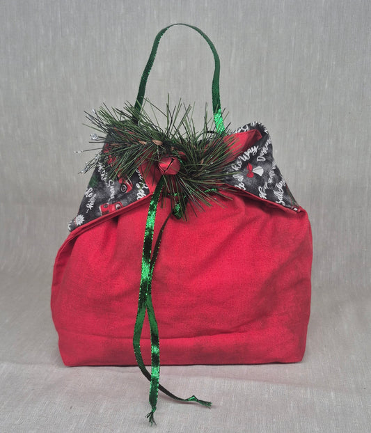 Sac cadeau en tissu avec son ruban/boucle