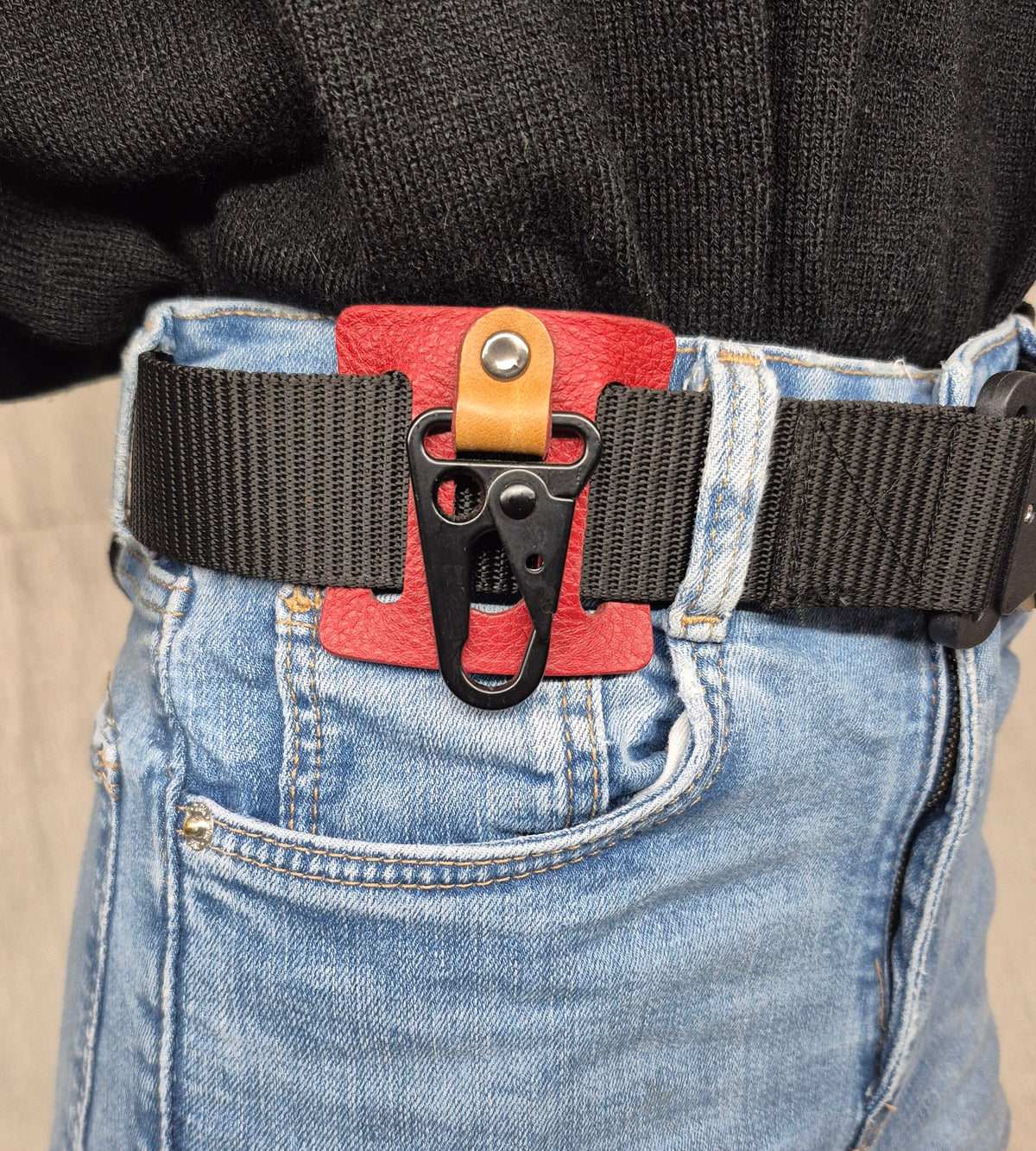 Support de ceinture avec mousqueton en cuir