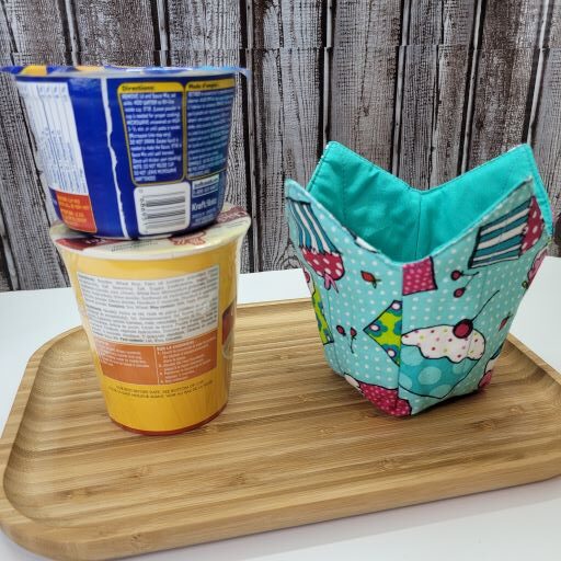 Pinte en tissu pour micro-onde (Ice cream cozy)