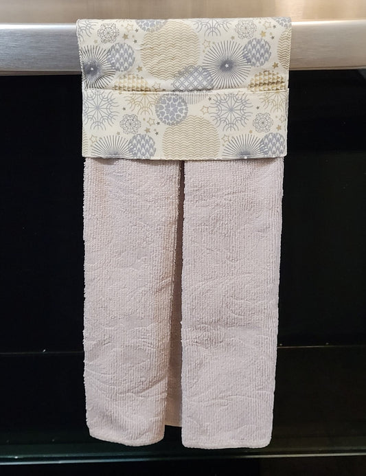 Serviette à suspendre