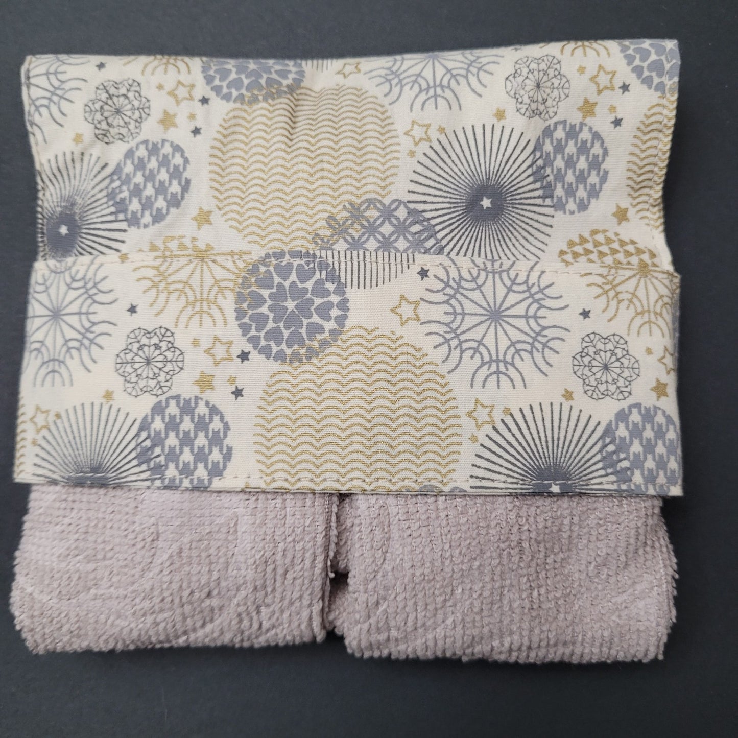 Serviette à suspendre