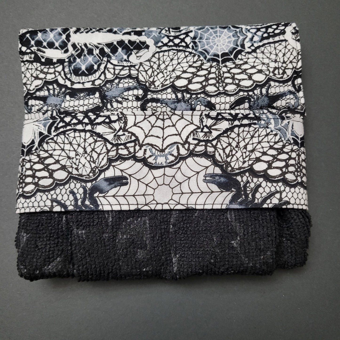 Serviette à suspendre