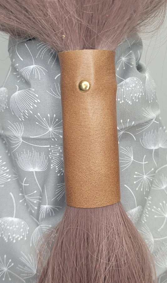 Hair glove