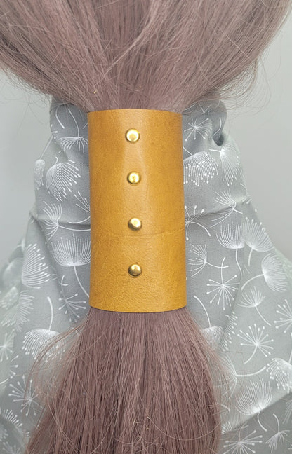 Hair glove