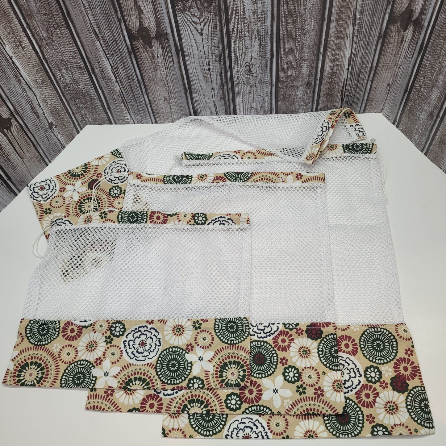 Ensemble de 4 sacs en filet pour fruits et légumes